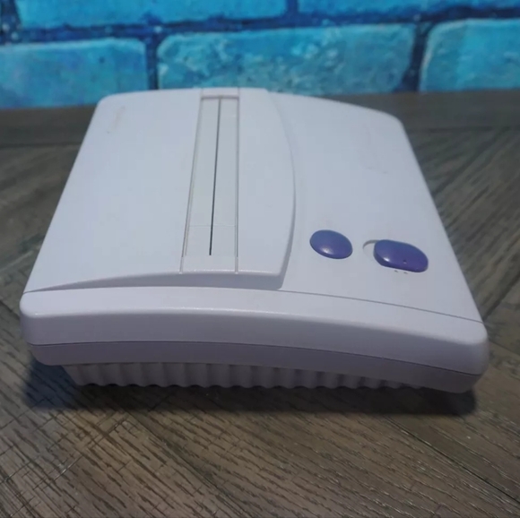 Authentic Super Nintendo SNES Game Console Jr. SNS-101 with 2 Controllers - Picture 4 of 11